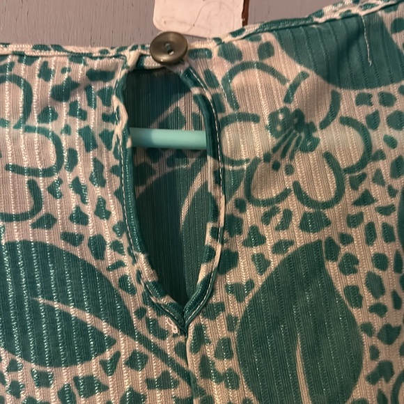 Ladies, sheer blouse, long sleeve with a photo on the side, the bottom - Picture 5 of 5